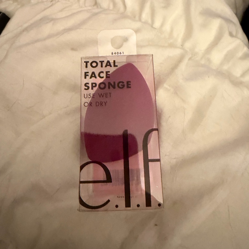 ELF Total Face Sponge - Pink